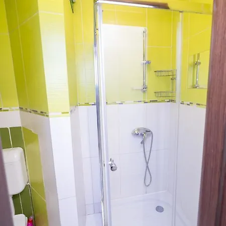 Apartment 5 Bukarest